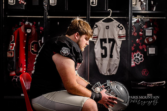 Cedartown High School Football Senior Photographer-35