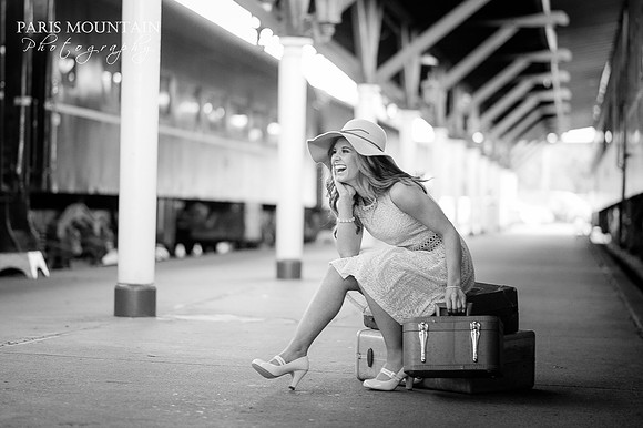 Train Station Senior Portraits 14