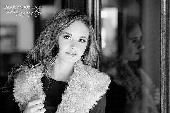 Train Station Senior Portraits 18