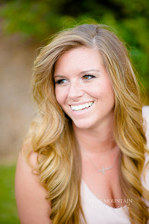 Rocky's Lake Estate Engagement-8