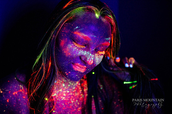 Team23 Blacklight-8