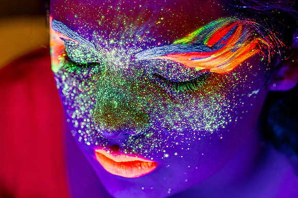 Blacklight-8-2