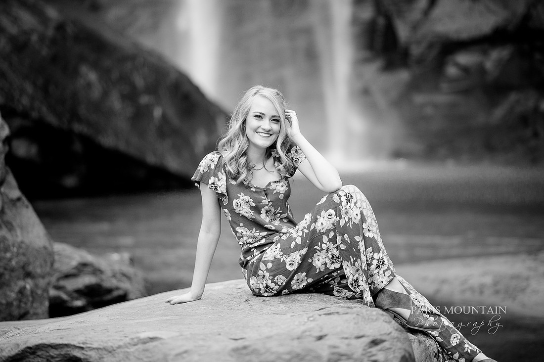 Georgia Waterfall Senior Portraits -40
