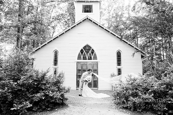 Muse Farm Wedding Photographer-140