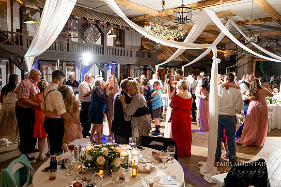 Muse Farm Bremen Wedding Photographer-111