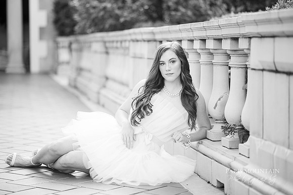 Darlington Senior Portrait Photographer Rome-41