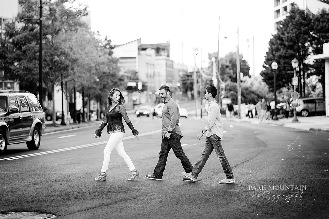 Centennial Park Family Portraits-36