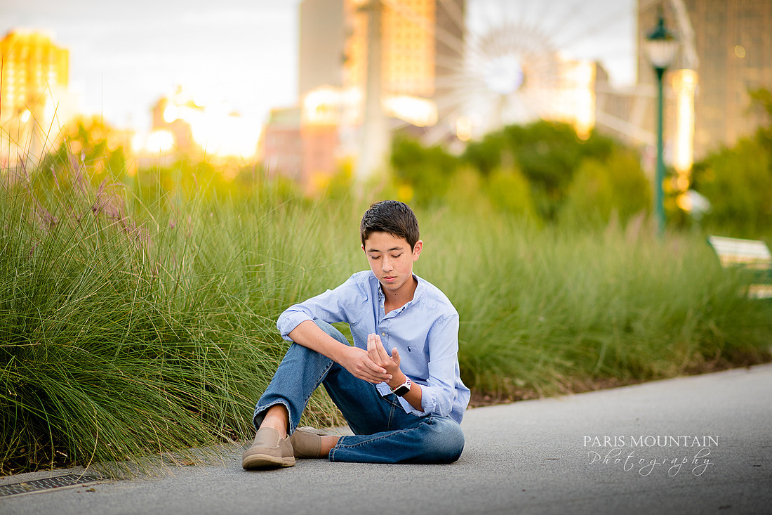 Centennial Park Family Portraits-44