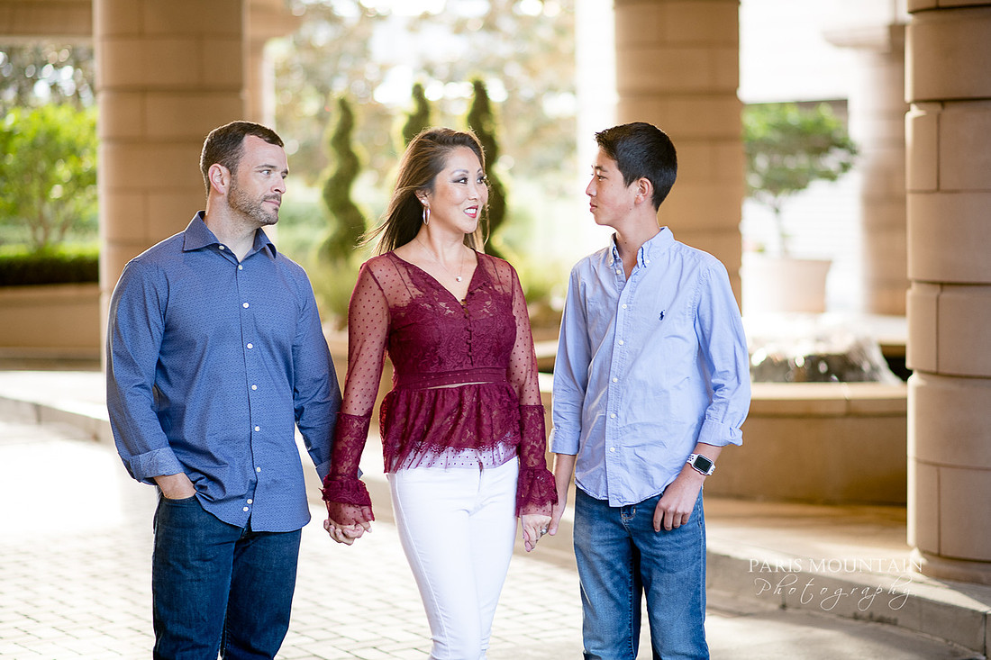 Centennial Park Family Portraits-9