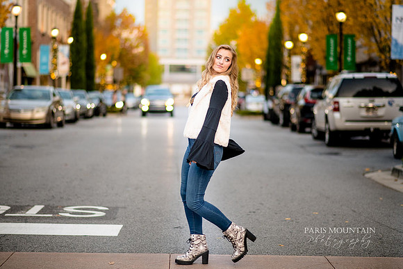 Alpharetta Senior Portraits Avalon-51