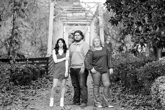 Paulding County Family Portrait Photographer-14
