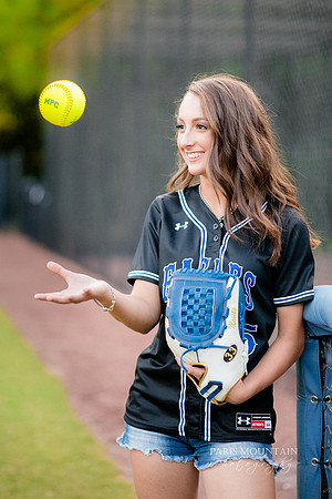 Mount Paran Senior Portraits-81