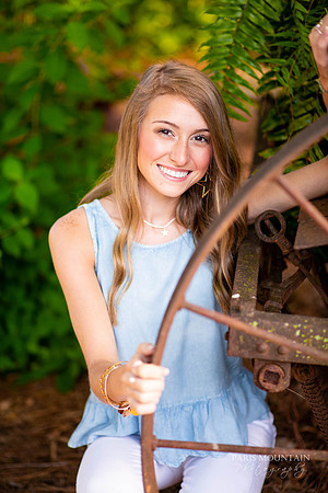 Bremen Senior Portrait Photographer-19