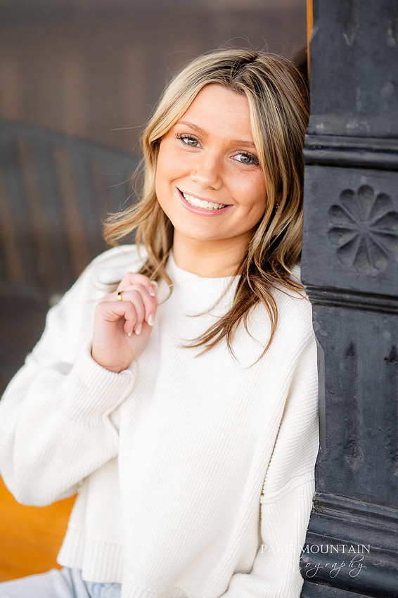 Senior Portrait Photographer-36