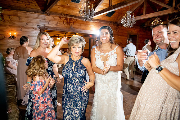 Indigo-Falls-Wedding-Photographer-110