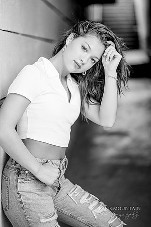 Alexander-Douglasville-Senior-Portrait-Photographer-45