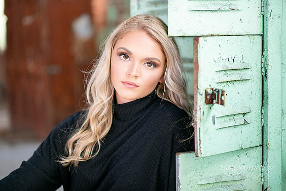 Senior Portrait Photographer Georiga-9