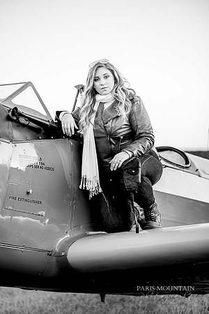 Cartersville Senior Portrait Photographer Airplane Fall-40
