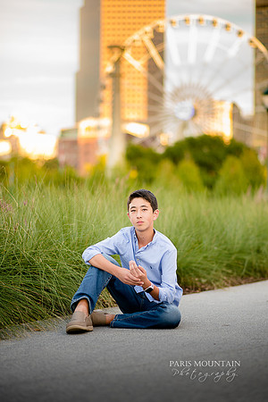 Centennial Park Family Portraits-43