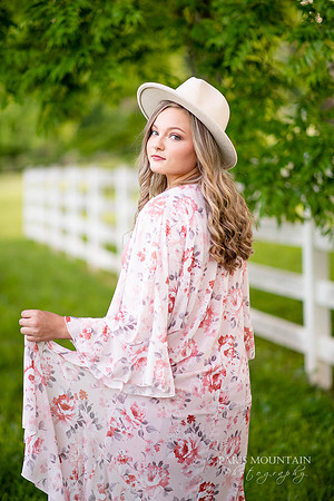 Cobb County Senior Portrait Photographer-20