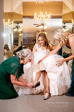 Indigo Falls Wedding Photogrpaher-12