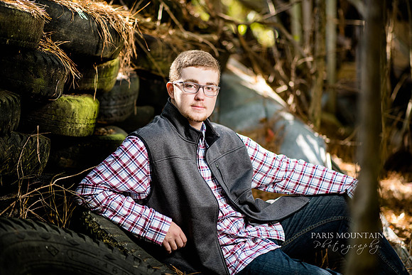 Old Car Senior Portrait-10