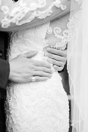 Venue at Twin Oaks Wedding Photographer-144