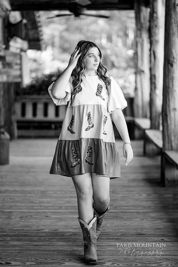 South Paulding High School Senior Portrait Photographer-3