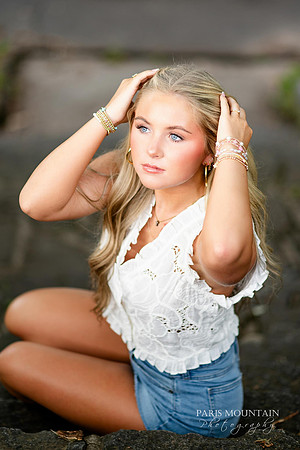 Carrolton High School Senior Portrait photographer-23