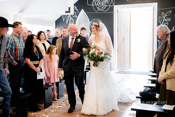 Venue at Twin Oaks Wedding Photographer-94